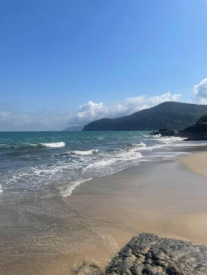 Linda Casa em uma linda praia - Santiago/ Maresias